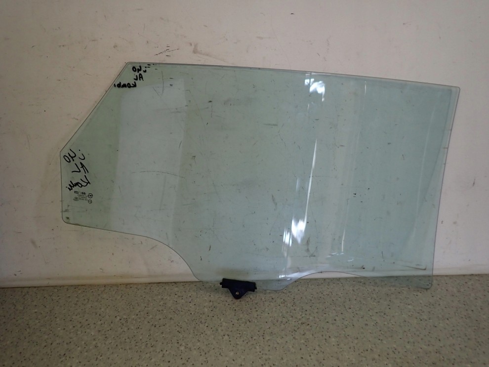 HYUNDAI i40 KOMBI 11-15 SZYBA TYLNA LEWA 2/2