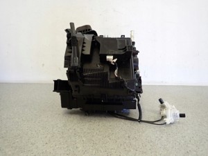 TOYOTA YARIS II 06-11 OBUDOWA NAGRZEWNICY NAGRZEWNICA 5/9 MINIATURA