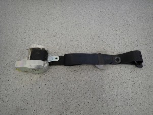 TOYOTA COROLLA VERSO 04-07 PAS BEZPIECZEŃSTWA PRZEDNI LEWY EUROPA