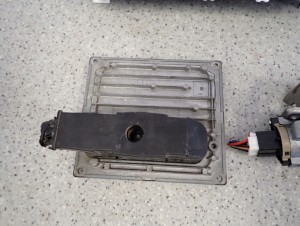 MAZDA 2 II DY 02- 1.25 KOMPUTER STACYJKA ZEGARY ZESTAW 4S61-12A650-SB 8/8 MINIATURA