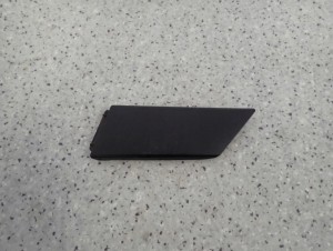 TOYOTA YARIS II 06- ZAŚLEPKA LISTWA DRZWI PRZEDNIA PRAWA 2/3 MINIATURA