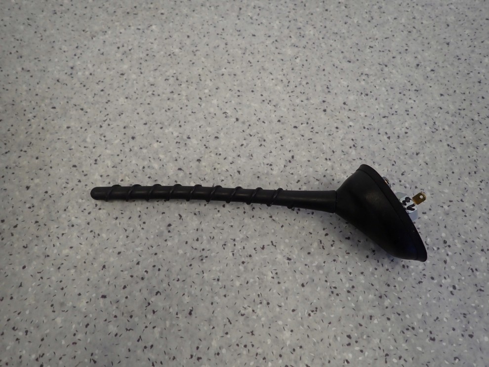 KIA RIO III HB 11-14 ANTENA DACHOWA 4/6