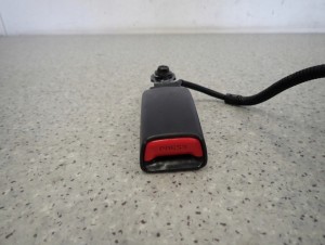 KIA RIO III HB 11-14 ZAPINKA PASA BEZPIECZEŃSTWA PRZEDNIA PRAWA 1/4 MINIATURA