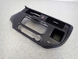 KIA RIO III HB 11-14 KRATKA NAWIEWU ŚRODKOWA 3/7 MINIATURA