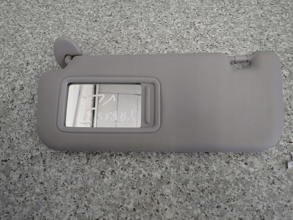 TOYOTA YARIS II 06-11 DASZEK PRZECIWSŁONECZNY LEWY 1/3