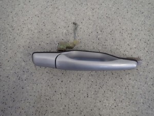 MITSUBISHI LANCER VII 04- KLAMKA DRZWI TYLNA PRAWA 2/4 MINIATURA