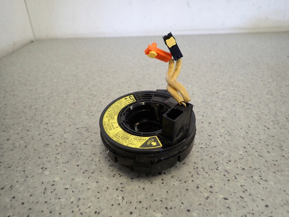 TOYOTA AVENSIS T25 02-07 TAŚMA POD KIEROWNICĘ 1/4