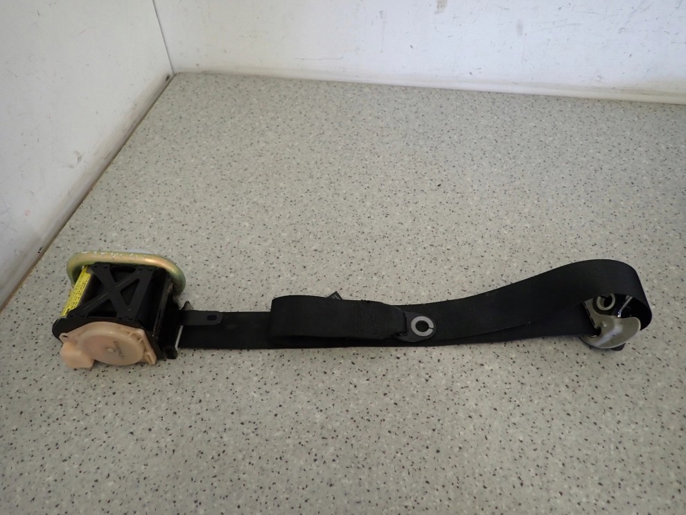 TOYOTA AVENSIS T25 02-07 PAS BEZPIECZEŃSTWA PRZEDNI LEWY 1/6