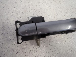 NISSAN MICRA K12 03-10 KLAMKA TYLNA PRAWA 3/6 MINIATURA