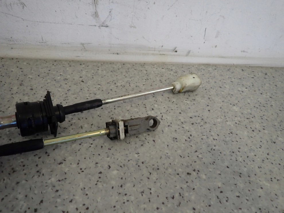 KIA CARENS III 2.0 CRDI 06-11 LINKI ZMIANY BIEGÓW 3/5