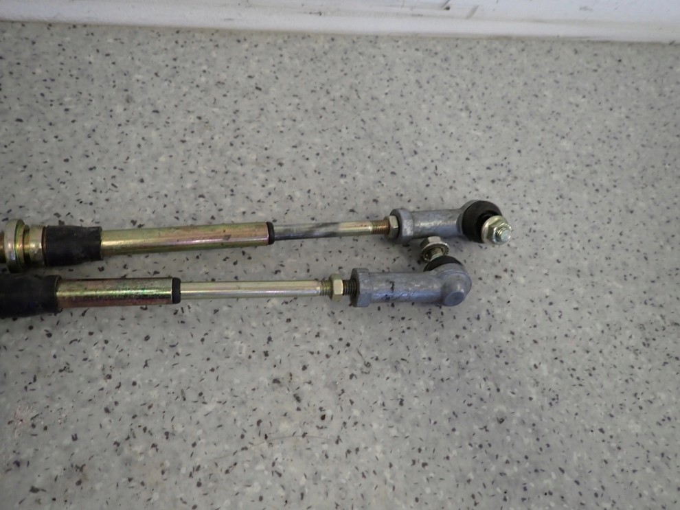 KIA CARNIVAL 2.5 V6 99-02 LINKI ZMIANY BIEGÓW 2/4