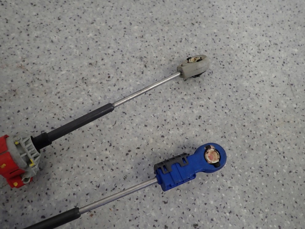 NISSAN XTRAIL T31 2.0 DCI 07-14 LINKI ZMIANY BIEGÓW 3/6