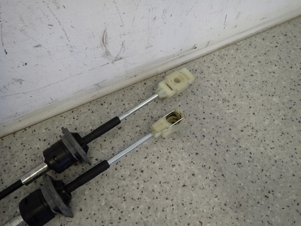 KIA SOUL I 1.6 CRDI 09- LINKI ZMIANY BIEGÓW 3/4