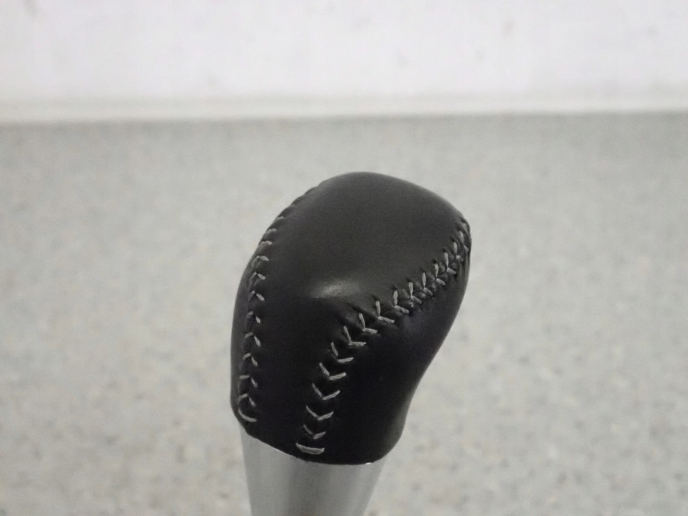 TOYOTA YARIS III AUTOMAT 12-1.33i DŹWIGNIA ZMIANY BIEGÓW AUTOMAT 7/8