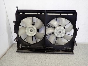 TOYOTA AVENSIS T25 06- WENTYLATOR CHŁODNICY 1/3 MINIATURA