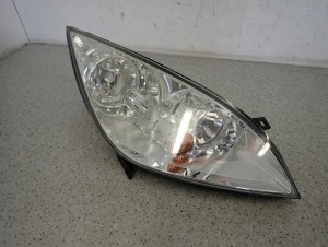 MITSUBISHI COLT 03-08 REFLEKTOR PRAWY LAMPA PRZÓD 1/8 MINIATURA