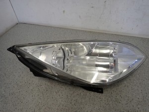 MITSUBISHI COLT 03-08 REFLEKTOR PRAWY LAMPA PRZÓD 2/8 MINIATURA