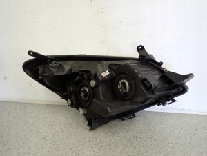 TOYOTA COROLLA VERSO 07- LAMPA PRZEDNIA LEWA REFLEKTOR LEWY 9/9 MINIATURA