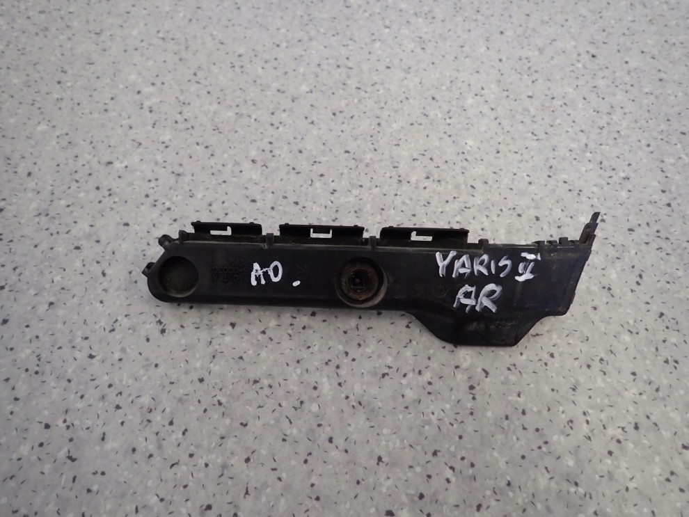 TOYOTA YARIS II 06-11 ŚLIZG ZDERZAKA TYLNY PRAWY 1/5