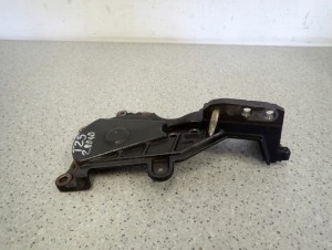 TOYOTA AVENSIS T25 2.0 D4D 02-05 ŁAPA SILNIKA PRAWA 2/6 MINIATURA