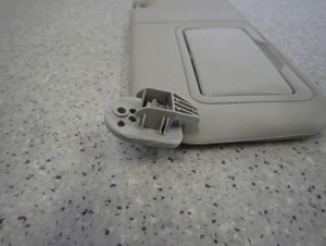 SUZUKI ALTO 09-13 DASZEK PRZECIWSŁONECZNY PRZEDNI LEWY 3/4 MINIATURA