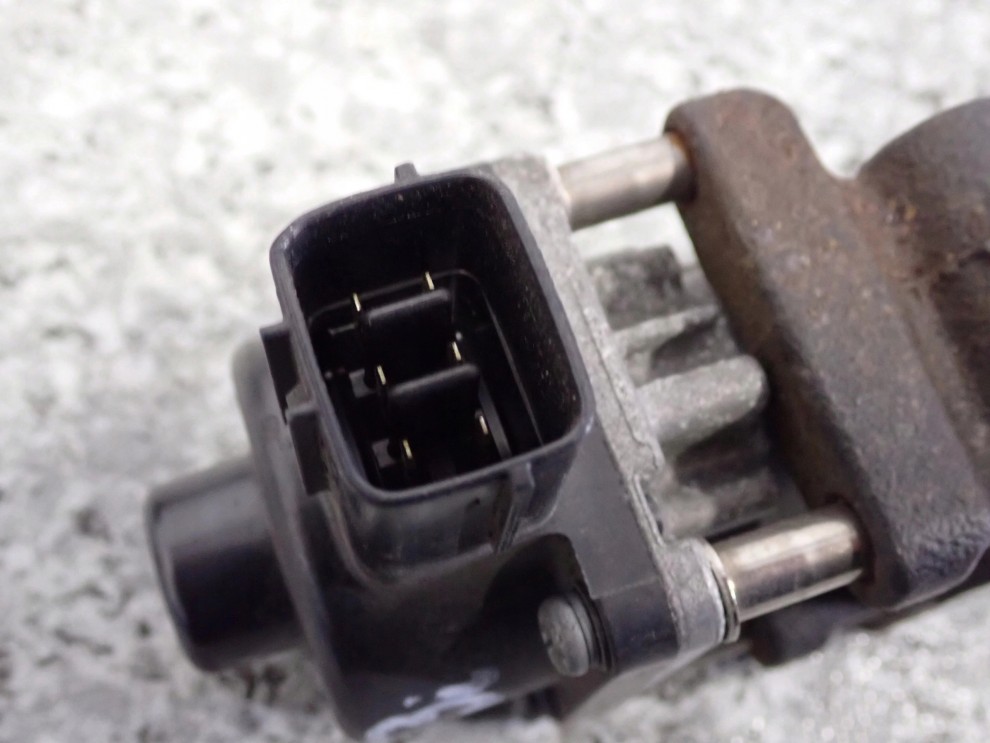 SUZUKI SWIFT MK6 1.3i 04- ZAWÓR EGR 4/5