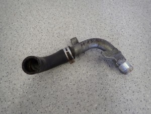 SUZUKI SWIFT MK6 1.3i 04- PRZEWÓD RURA WODY