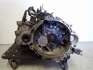 HYUNDAI i30 KIA CEED 1.6 CRDi 07-11 SKRZYNIA BIEGÓW 5 BIEGOWA 1/8 MINIATURA