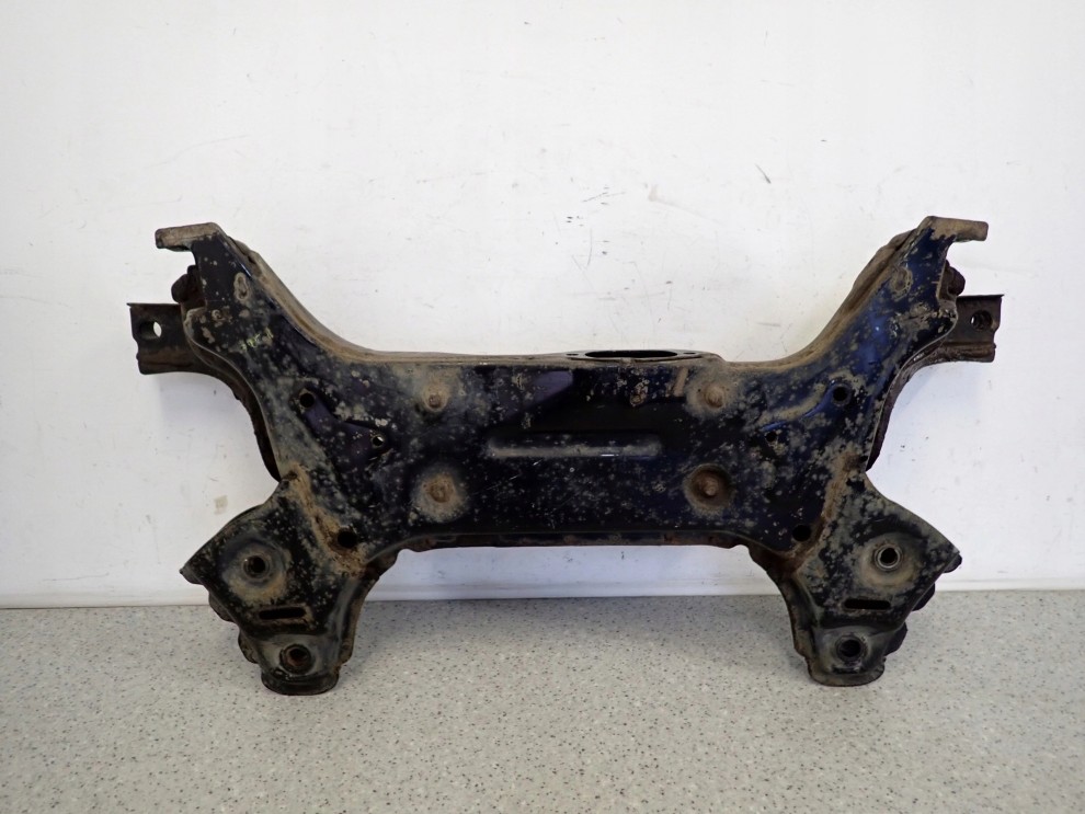 HYUNDAI i20 08-12 BELKA ZAWIESZENIA PRZEDNIEGO SANKI 9/12