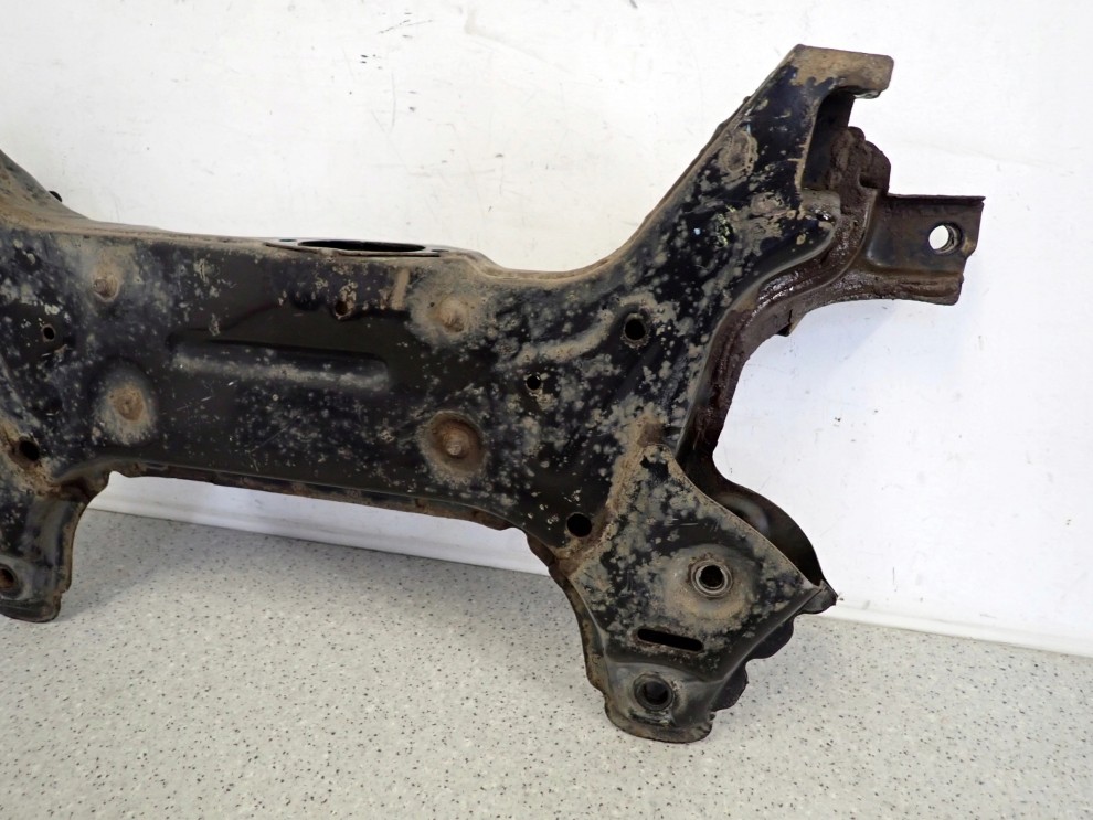 HYUNDAI i20 08-12 BELKA ZAWIESZENIA PRZEDNIEGO SANKI 12/12