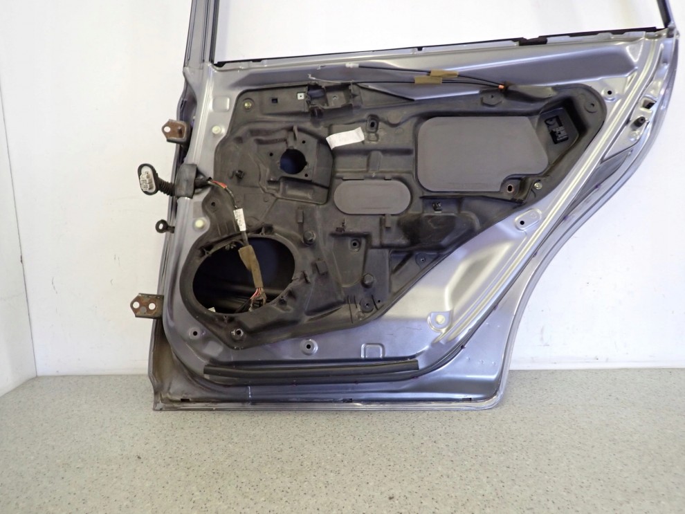MAZDA 6 5D 02-07 DRZWI TYLNE PRAWE 12/13