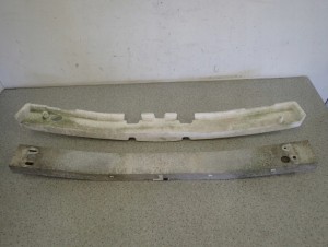 TOYOTA PRIUS II 03-08 BELKA ZDERZAKA PRZEDNIEGO ABSORBER 5/8 MINIATURA