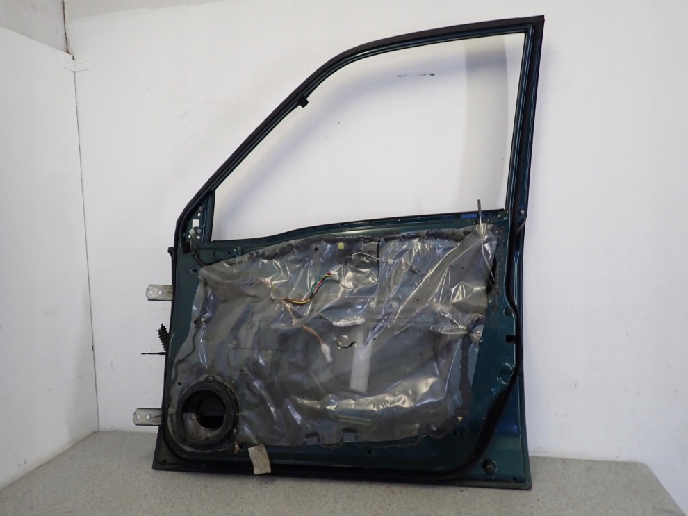 SUZUKI GRAND VITARA 5d 99- DRZWI PRZEDNIE PRAWE 11/12