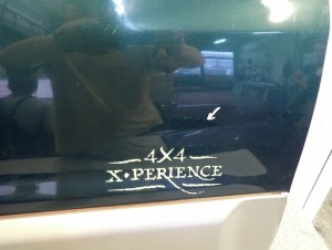 SUZUKI GRAND VITARA 5d 99- DRZWI PRZEDNIE PRAWE 6/12 MINIATURA