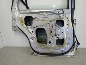 HONDA CRV I 2.0 i 96-01 DRZWI TYLNE LEWE 14/15 MINIATURA