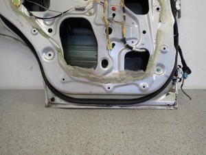 HONDA CRV I 2.0 i 96-01 DRZWI TYLNE LEWE 15/15 MINIATURA