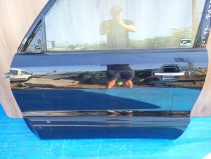 MITSUBISHI PAJERO III 3D 00-06 DRZWI LEWE 5/10 MINIATURA