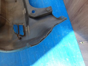 SUZUKI SPLASH LIFT 12-14 ZDERZAK TYLNY ZDQ 10/11 MINIATURA