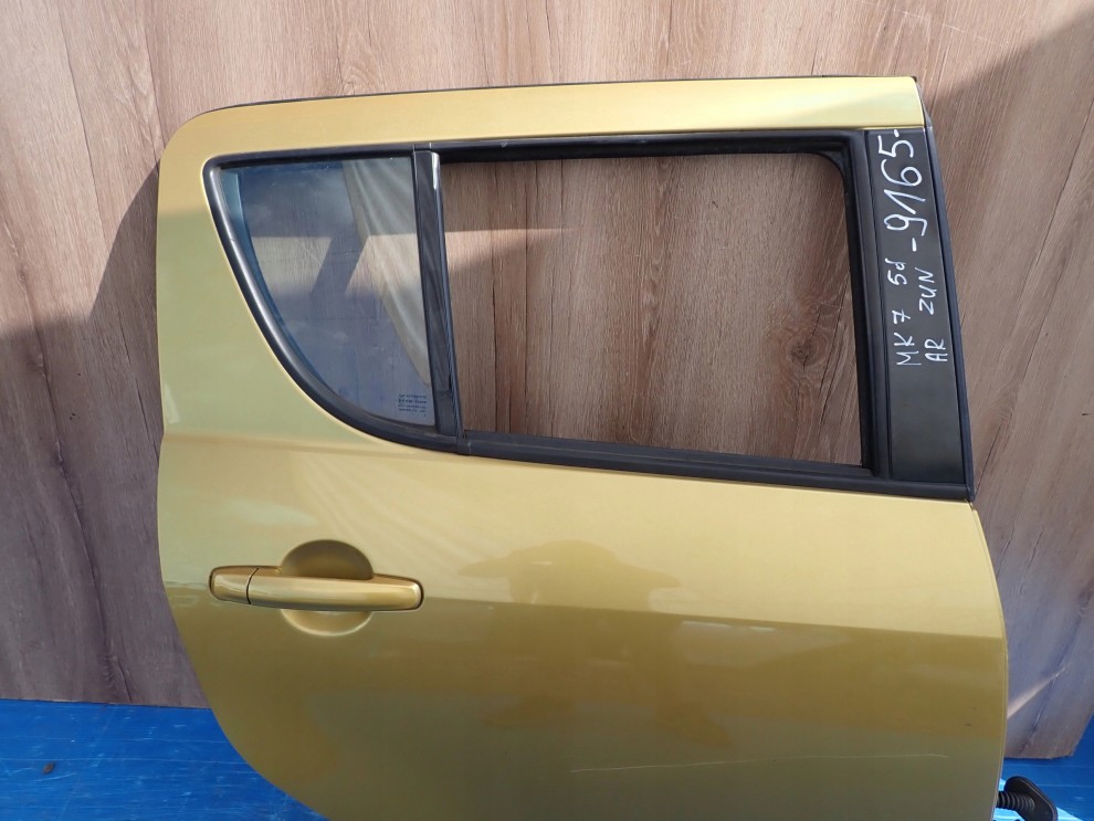 SUZUKI SWIFT MK7 5D 10-16 DRZWI TYLNE PRAWE ZUN 11/13