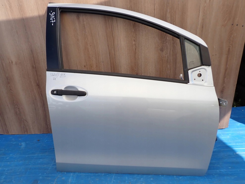 TOYOTA YARIS II 06-11 5d DRZWI PRZEDNIE PRAWE 1E7 1/12