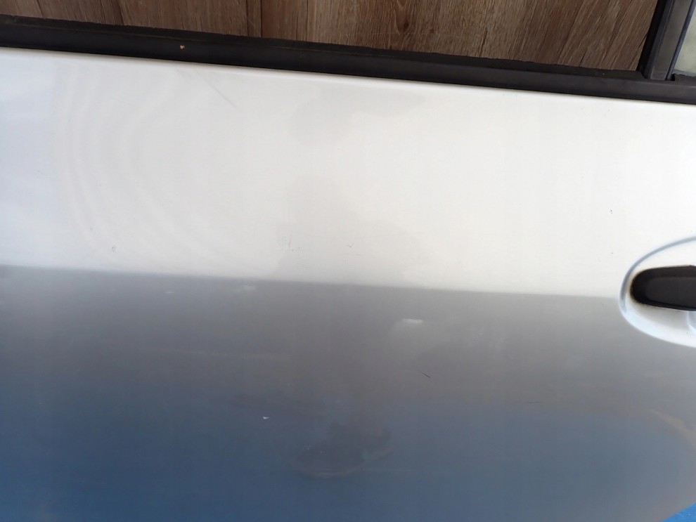 TOYOTA YARIS II 06-11 5d DRZWI TYLNE LEWE 1E7 10/15