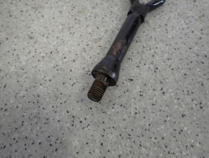 NISSAN PRIMERA ALMERA N16 TINO HAK HOLOWNICZY PRZÓD UCHO 3/4 MINIATURA