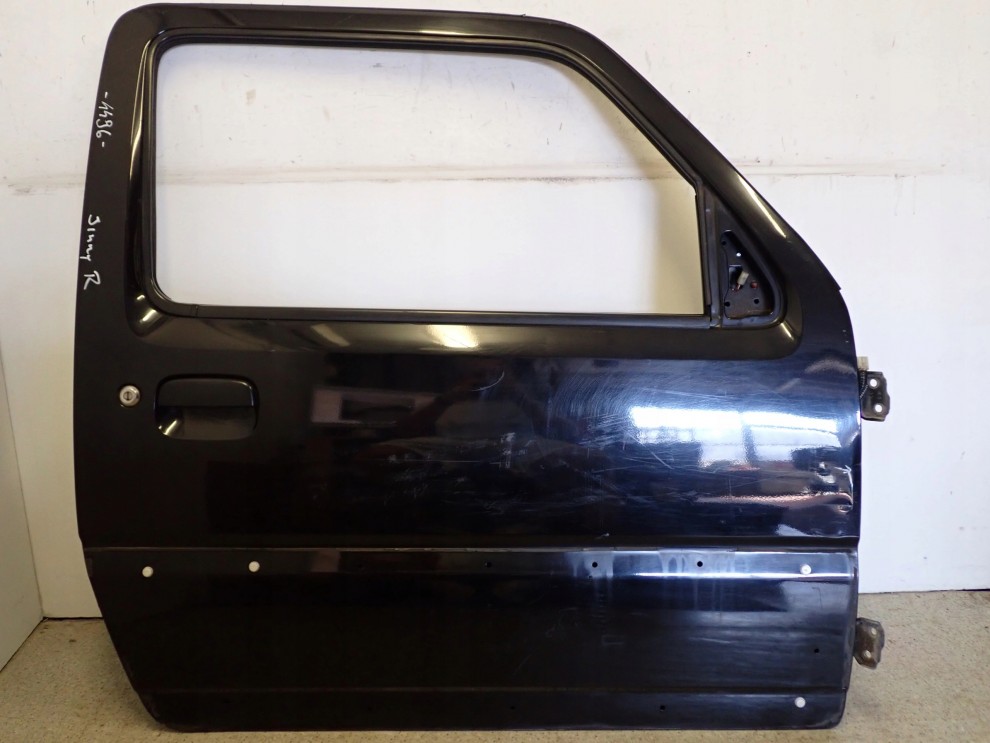 SUZUKI JIMNY 04- DRZWI PRZEDNIE PRAWE 1/14