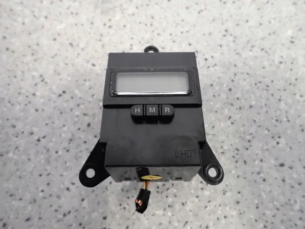 HYUNDAI SONATA 05-09 ZEGAREK 1/5