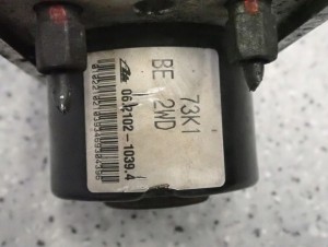 SUZUKI SWIFT 04-09 POMPA ABS 73K1 6/7 MINIATURA