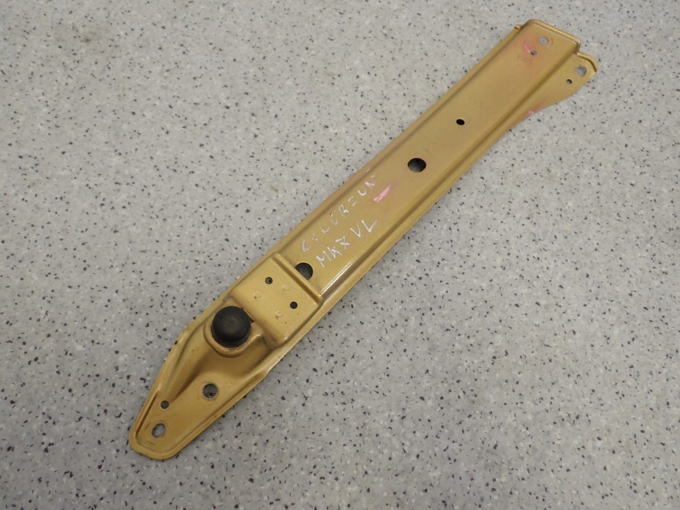 SUZUKI SWIFT MK7 10- WSPORNIK OKULAR PASA PRZEDNIEGO LEWY 1/3