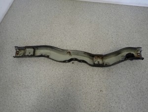 SUZUKI SPLASH 08-14 BELKA GÓRNA PASA PRZEDNIEGO 5/6 MINIATURA