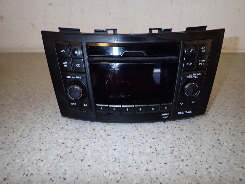 SUZUKI SWIFT 10- MK7 RADIO FABRYCZNE 39101-68LA1 2/9