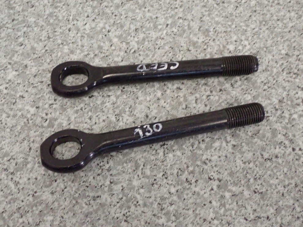 HYUNDAI i30 KIA CEED 06-12 HAK HOLOWNICZY PRZÓD UCHO 2/5