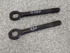 HYUNDAI i30 KIA CEED 06-12 HAK HOLOWNICZY PRZÓD UCHO 1/5 MINIATURA